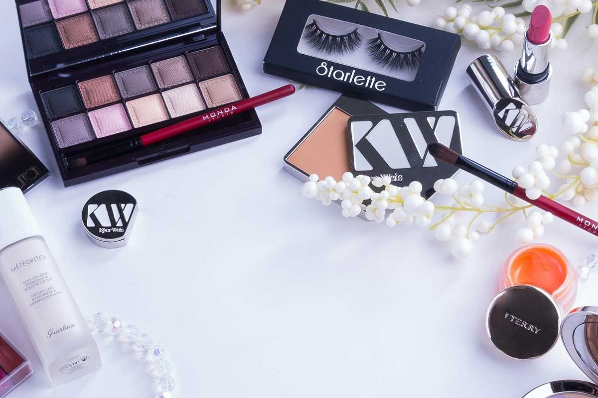 Berry-Toned Makeup - A Fall Trend That’s Timeless